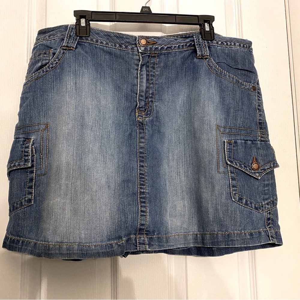 Faded Glory Jean Skort size 18